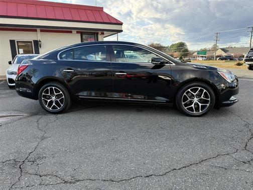 2016 Buick LaCrosse Sport Touring
