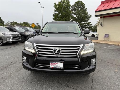 2013 Lexus LX 570 Base