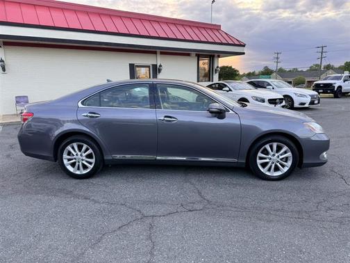 Gray 2012 Lexus ES 350 Base