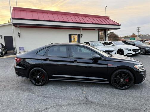 2021 Volkswagen Jetta GLI 2.0T Autobahn