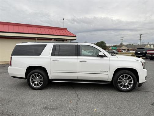 2017 GMC Yukon XL Denali