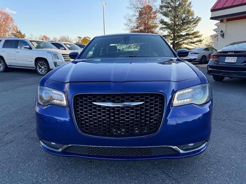 2019 Chrysler 300 S