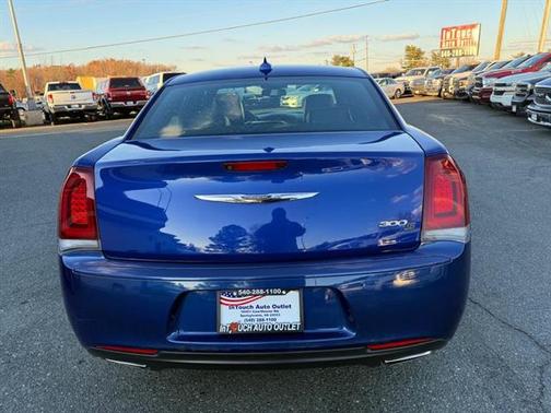 2019 Chrysler 300 S