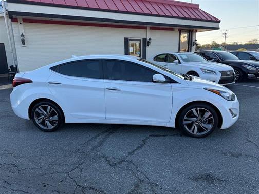 2015 Hyundai ELANTRA Limited