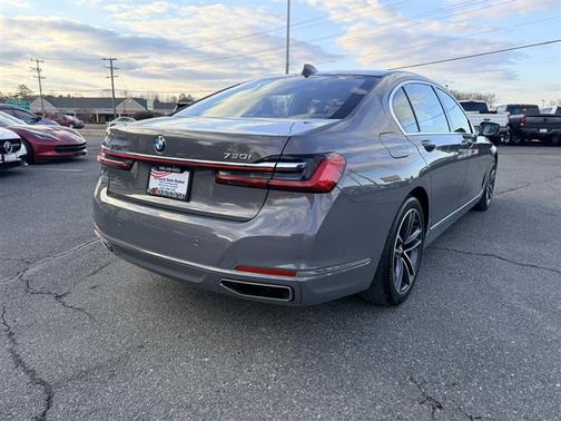 2020 BMW 750 i xDrive