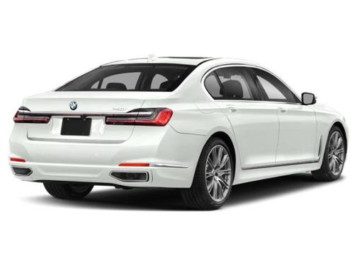 2021 BMW 740 740i