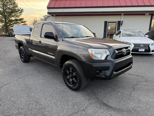 2013 Toyota Tacoma Base