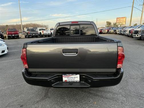 2013 Toyota Tacoma Base