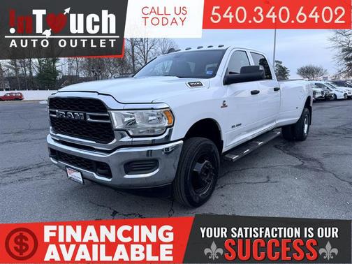 2022 RAM 3500 Tradesman Crew Cab 4x4 8' Box