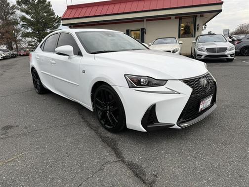 2018 Lexus IS 300 Base