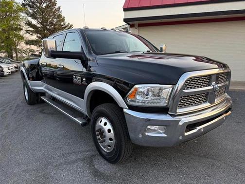 2018 RAM 3500 Laramie Mega Cab 4x4 6'4' Box