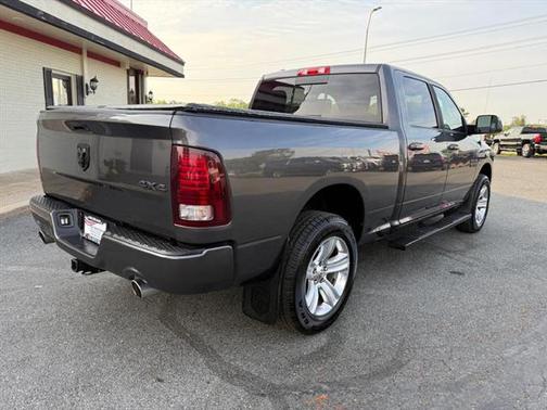 2016 RAM 1500 Sport