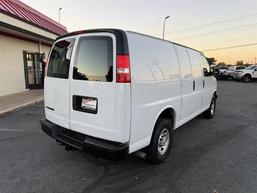2020 Chevrolet Express 2500 RWD 2500 Regular Wheelbase WT