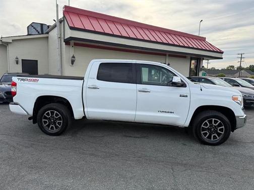 2017 Toyota Tundra Limited