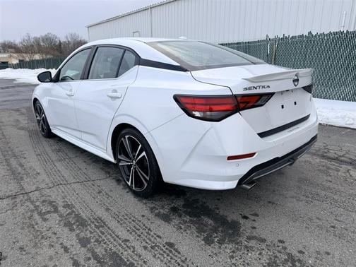 2021 Nissan Sentra SR