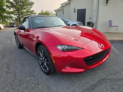2016 Mazda MX-5 Miata Club