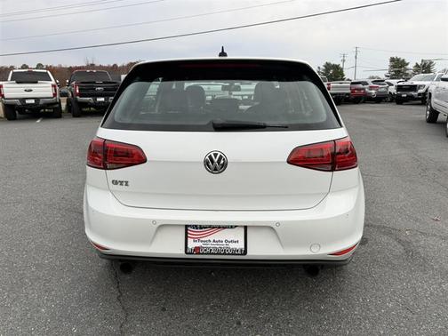 2015 Volkswagen Golf GTI 2.0T Autobahn 4-Door