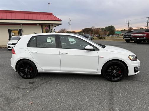 2015 Volkswagen Golf GTI 2.0T Autobahn 4-Door