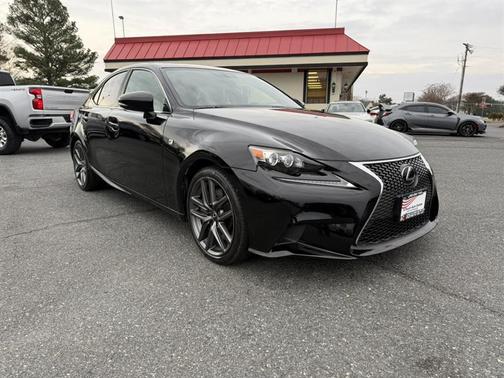 2016 Lexus IS 200t F Sport