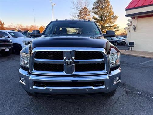 2017 RAM 2500 SLT Crew Cab 4x4 6'4' Box