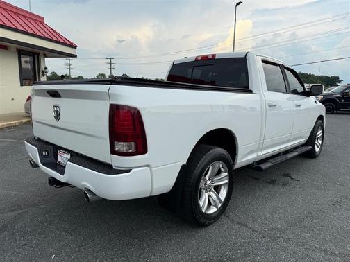 2015 RAM 1500 Sport