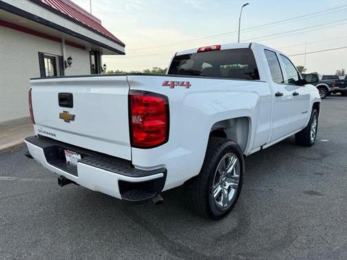 2018 Chevrolet Silverado 1500 Custom