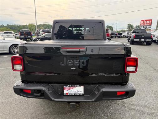 2021 Jeep Gladiator Willys 4x4