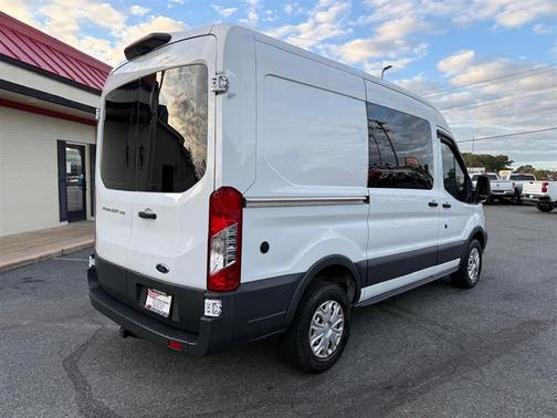 2018 Ford Transit-250 Base