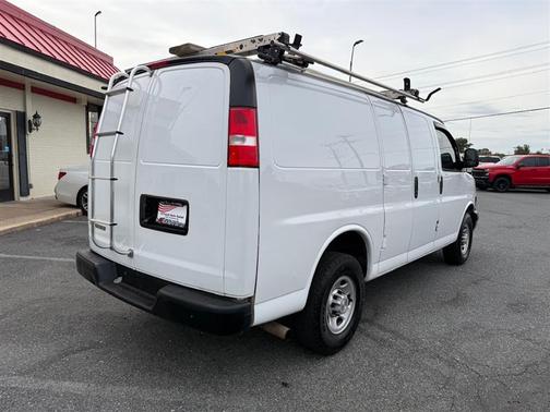 2020 Chevrolet Express 2500 RWD 2500 Regular Wheelbase WT