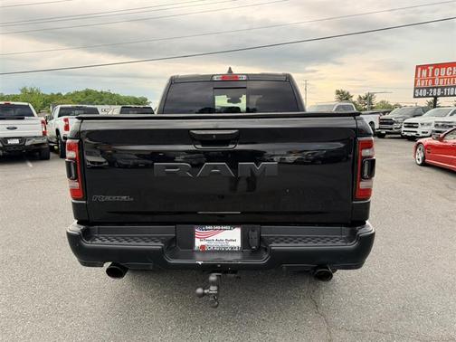 Diamond Black Crystal Pearlcoat 2019 RAM 1500 Rebel