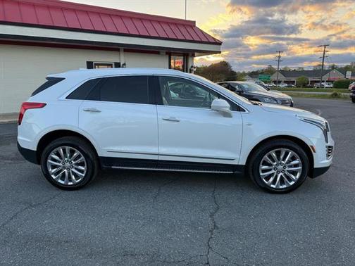 2019 Cadillac XT5 Platinum