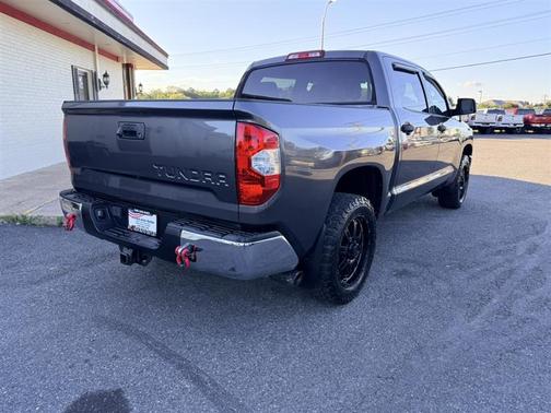 Magnetic Gray Metallic 2017 Toyota Tundra SR5