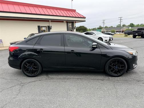 Tuxedo Black 2015 Ford Focus ST Base