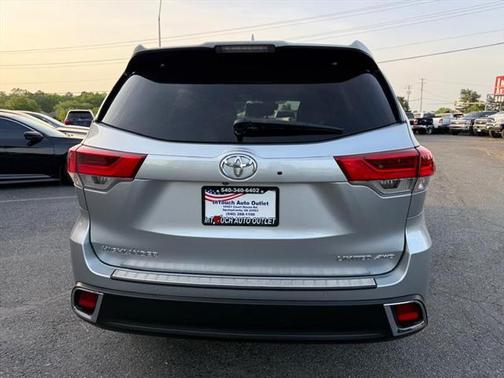 2017 Toyota Highlander Limited