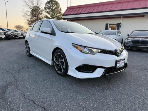 2017 Toyota Corolla iM Base