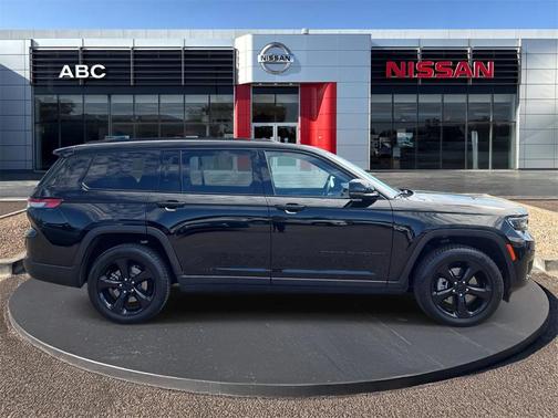 2023 Jeep Grand Cherokee L Altitude