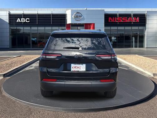 2023 Jeep Grand Cherokee L Altitude