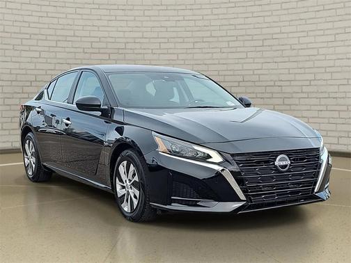 2023 Nissan Altima S FWD