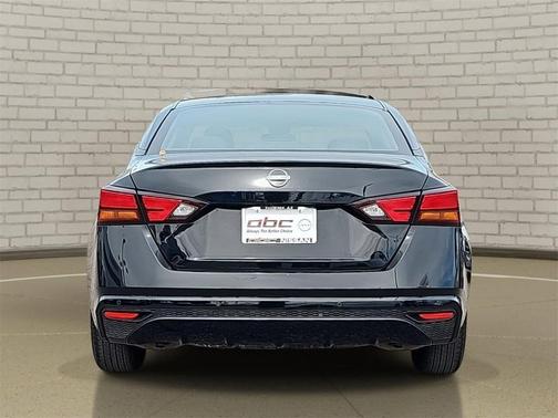 2023 Nissan Altima S FWD