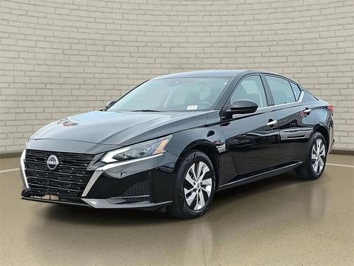 2023 Nissan Altima S FWD