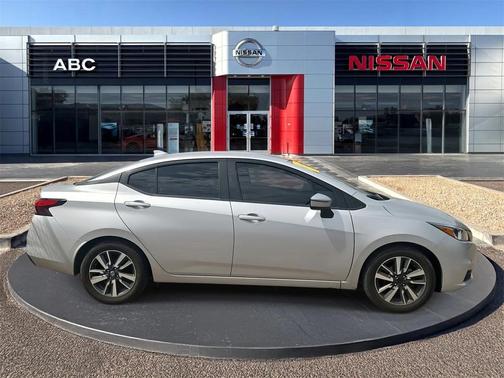 2021 Nissan Versa 1.6 SV