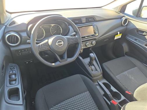 2024 Nissan Versa 1.6 S