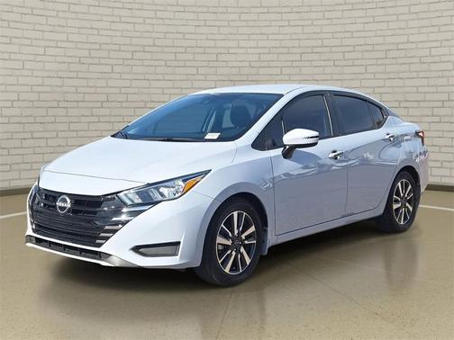 2024 Nissan Versa 1.6 SV