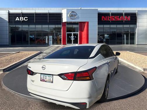 2025 Nissan Altima S FWD