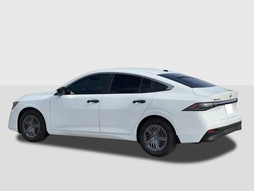 Fresh Powder 2026 Nissan Sentra S