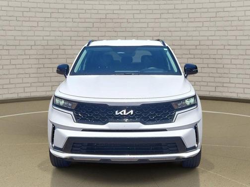 Glacial White Pearl 2022 Kia Sorento S