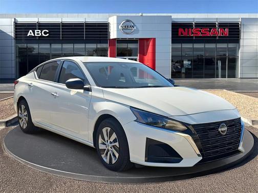 2025 Nissan Altima S FWD