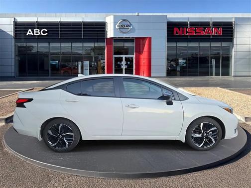 2025 Nissan Versa 1.6 S