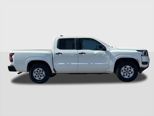 2025 Nissan Frontier S