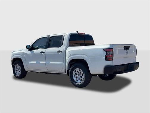 2025 Nissan Frontier S